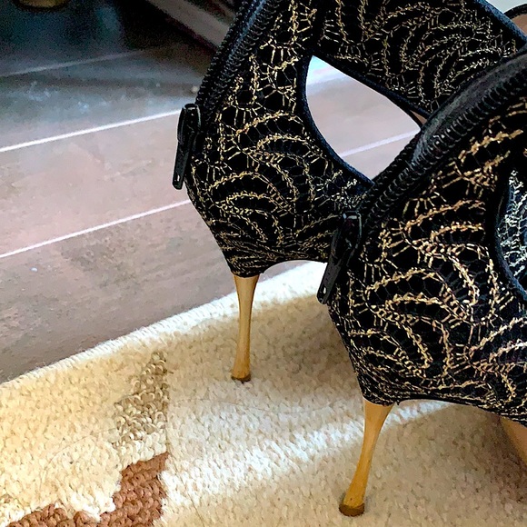 NICHOLAS KIRKWOOD Heels - Picture 4 of 6